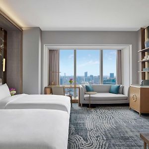 Deluxe Twin Room High Floor
